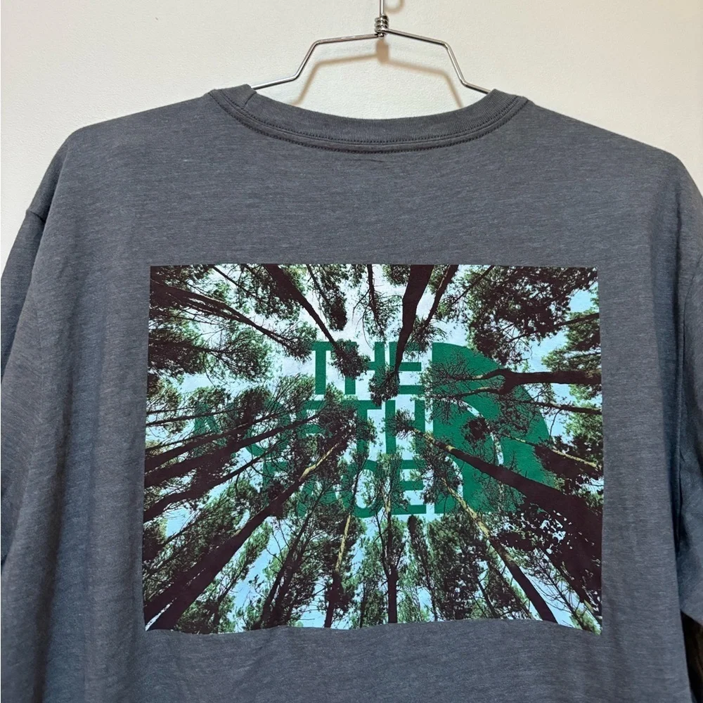 NWOT The North Face Crown Shyness Tee Size Medium